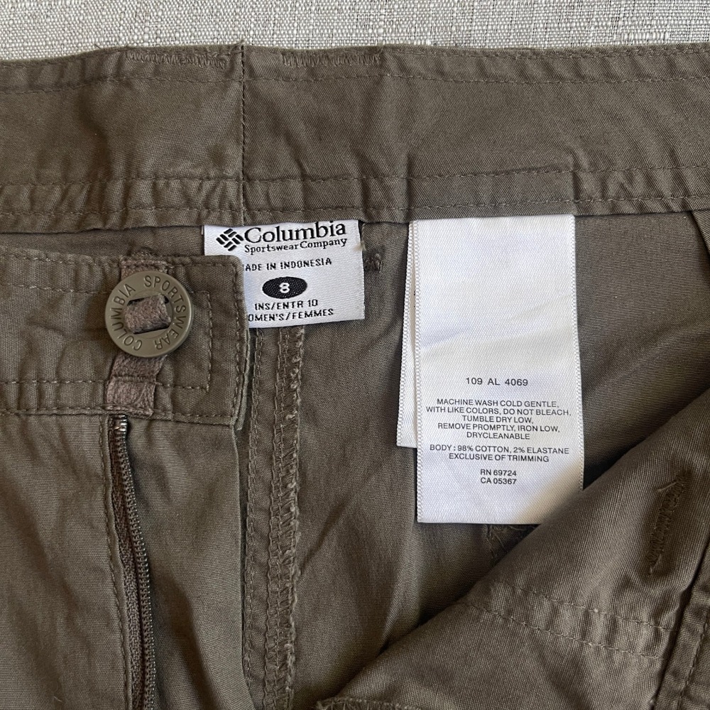 Columbia Cape Pleasant Omni-Shade Stretch Shorts Women 8 Brown Hiking UPF 15 NWT - Picture 9 of 11